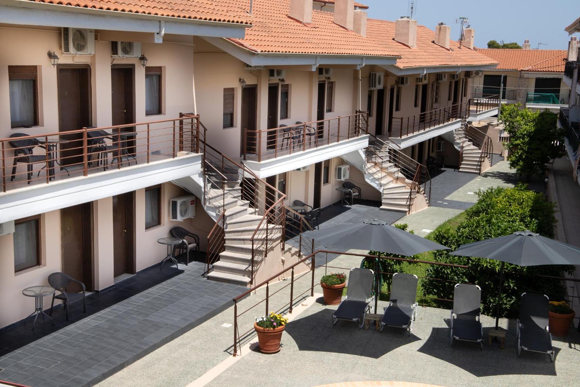 Sunset Inn كريوبيجي المظهر الخارجي الصورة