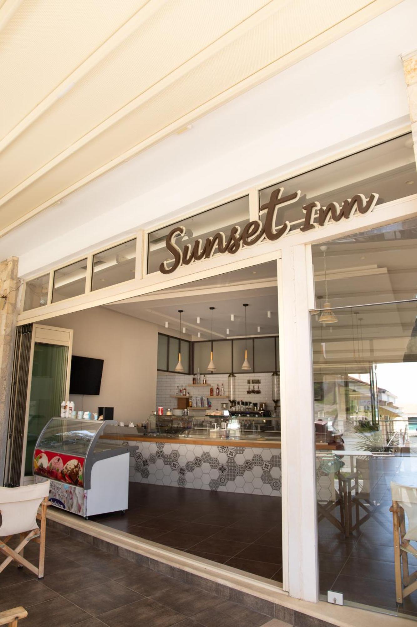 Sunset Inn كريوبيجي المظهر الخارجي الصورة