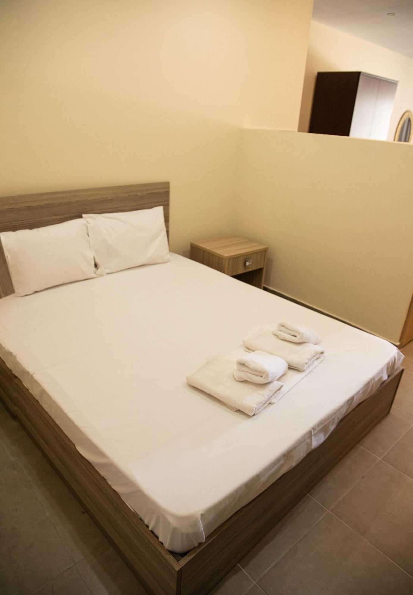 Sunset Inn كريوبيجي المظهر الخارجي الصورة