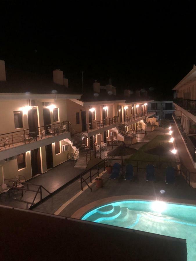Sunset Inn كريوبيجي المظهر الخارجي الصورة